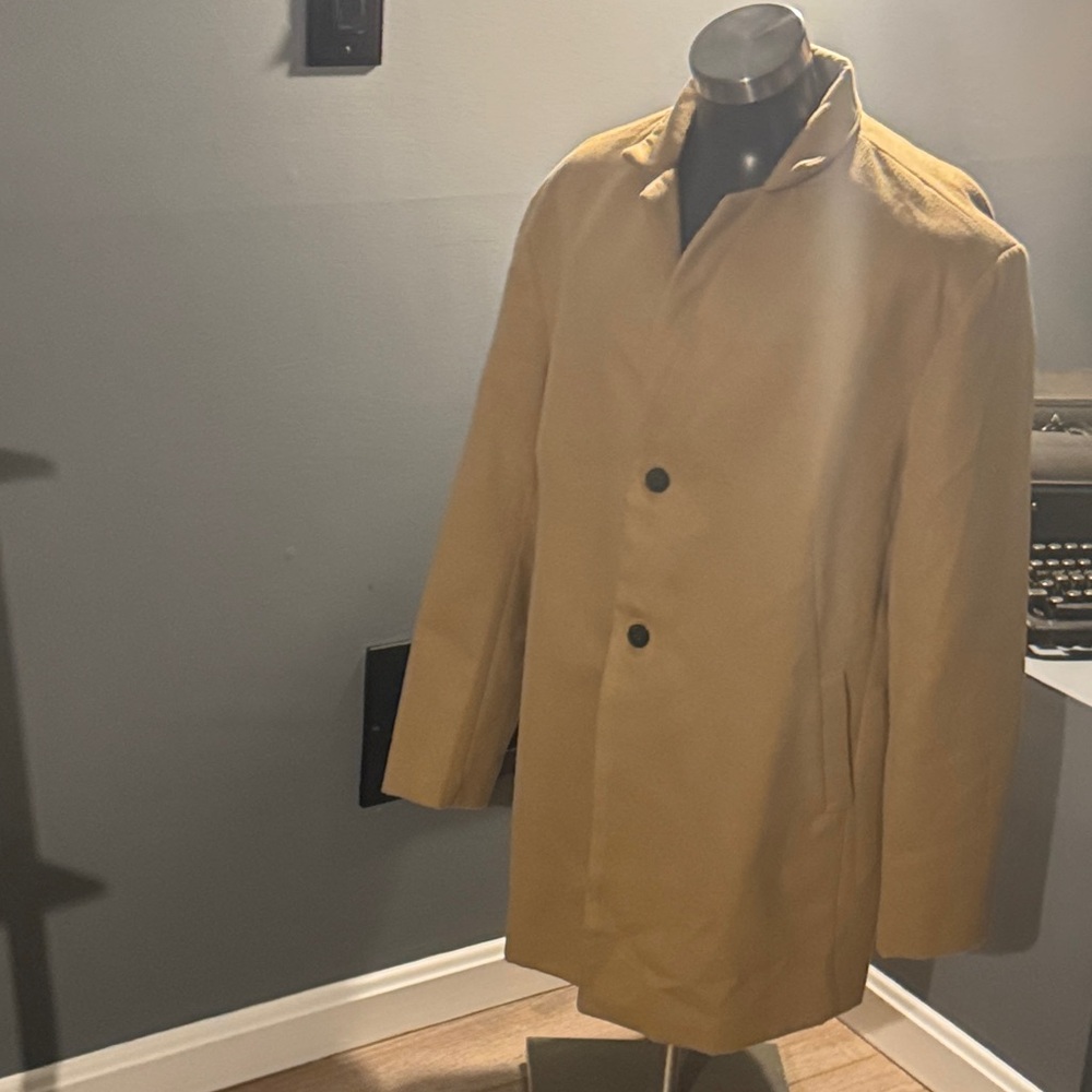 SHEIN Men's Camel Trench Coat